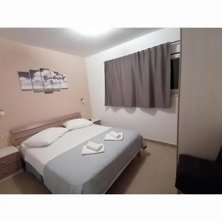 Apartment Katija *