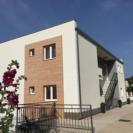 Apartment Katija *