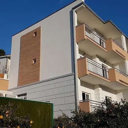 Katija Drvenik (Split-Dalmatia)