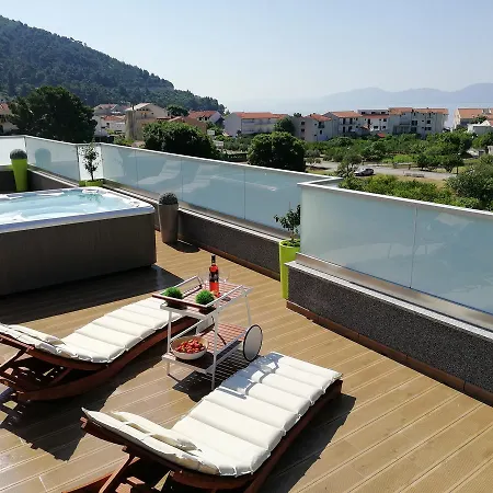 Katija Drvenik (Split-Dalmatia)