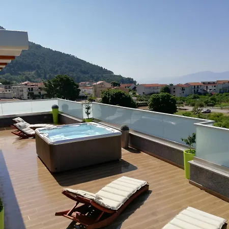 Katija Drvenik (Split-Dalmatia)