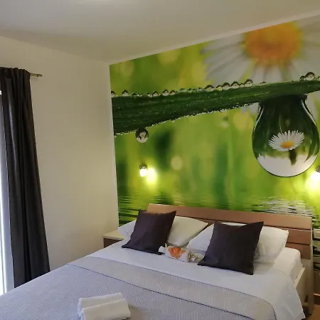 Katija Drvenik (Split-Dalmatia)